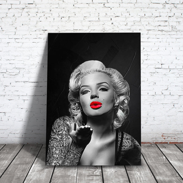 Marilyn Monroe Inspired Blowing Kiss