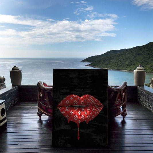 Supreme Lips