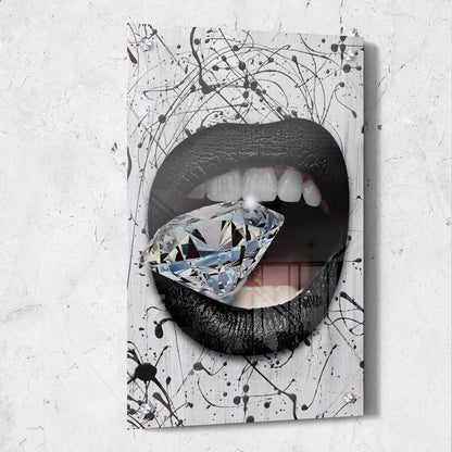 Diamond Black Lips